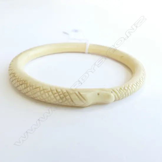 IVORY BANGLE, SNAKE BITING TAIL