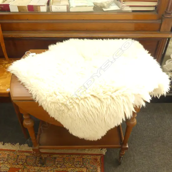 SHEEP SKIN RUG