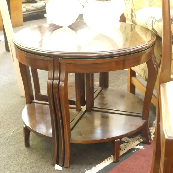 MAHOGANY CIRCULAR NEST OF TABLES D 650 MM
