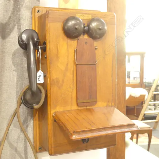 EARLY 20TH CENT. WALL PHONE