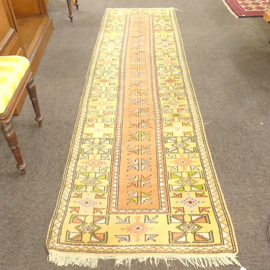 HAND KNOTTED RUNNER 2900 X 800 MM