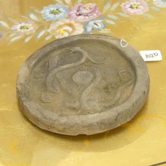 EARLY CHINESE WADANG EAVE TILE CAP TURTLE AND SNAKE 185MM DIA