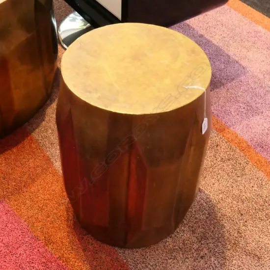 SMALL GILDED DRUM TABLE D 300 MM