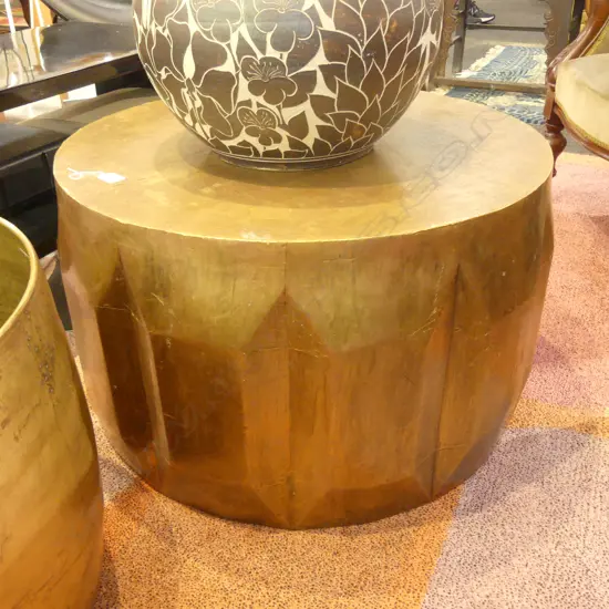 LARGE GILDED DRUM TABLE D 710 MM