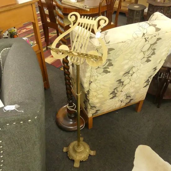 BRASS LYRE MUSIC STAND 1130MM H