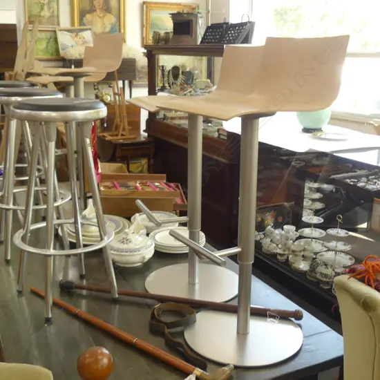 4 ITALIAN BAR STOOLS