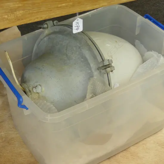 HEAVY DUTY INDUSTRIAL VINTAGE LIGHT FITTING 500 MM H 400 MM DIA