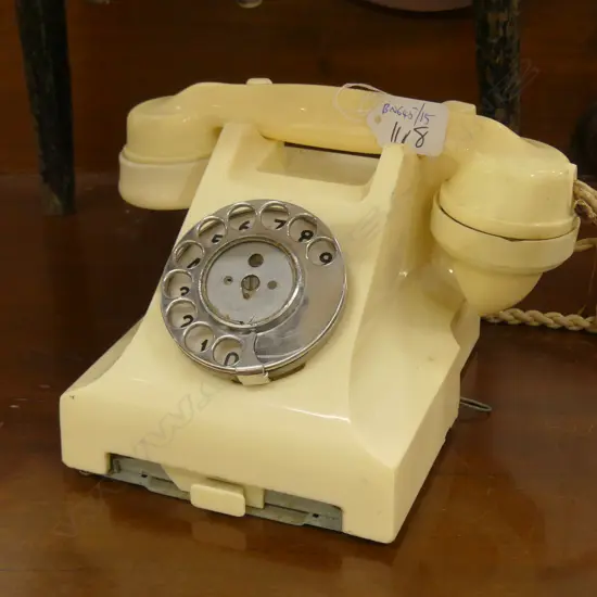 BAKELITE IVORY COLOURED TELEPHONE a.f