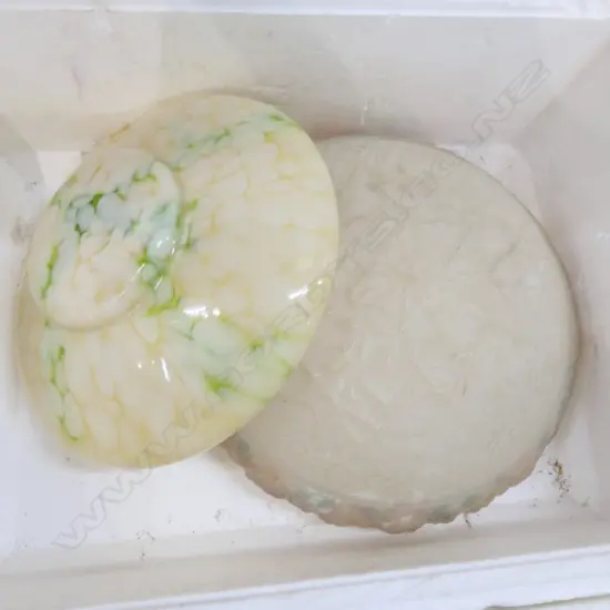 BOX LOT ART DECO PENDANTS