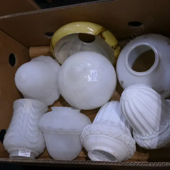 BOX LOT VINTAGE LIGHTSHADES