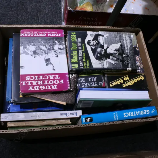 ASSTD BOX OF RUGBY MAGAZINES