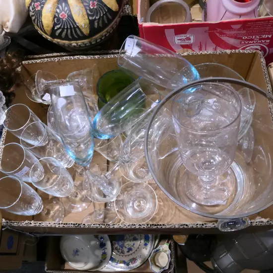 LOT ASST'D GLASS INCL ICE BUCKET ETC