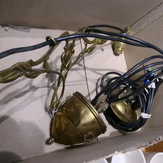 EDWARDIAN DOUBLE RISE AND FALL LIGHT AF DENTED DROP WIEGHT