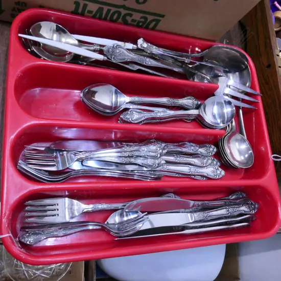 LOT ASSORTED STAINLESS CUTLERY
