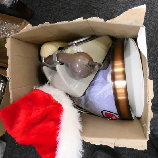 LOT ASST VINTAGE TELEPHONES AND SHADES