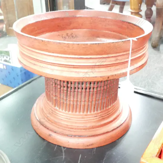 OLD S. EAST ASIAN (BURMESE) LACQUERED STAND