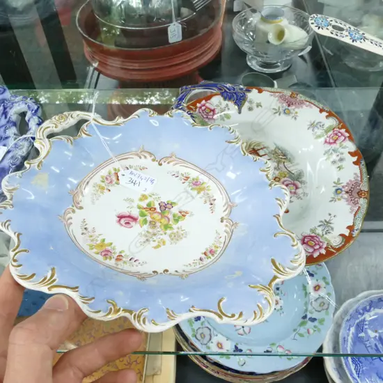 2 VICTORIAN LEAF PLATES RIDGWAY ETC