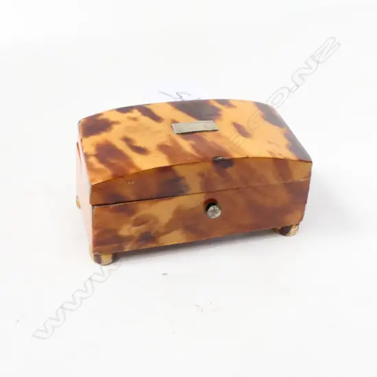 19thC TORTOISE SHELL SMALL BOX, L65mm