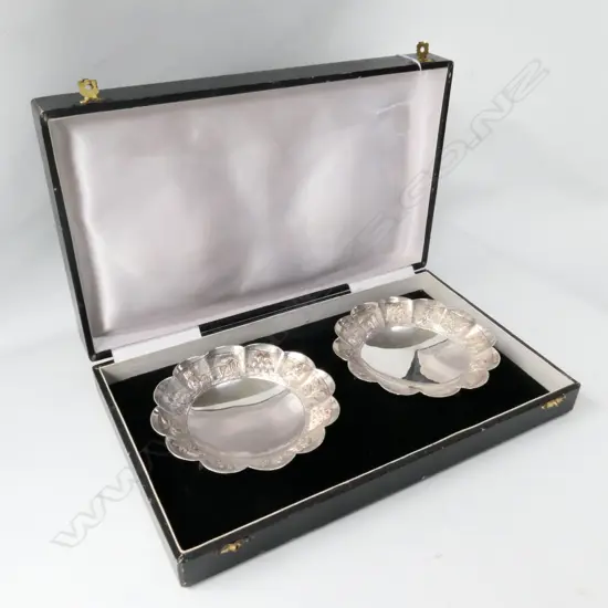 STG SILVER PR OF TRI-FOOT DISHES - ELEPHANT DECORATIONS - STAMPED STG SILVER IN BOX. 245GMS
