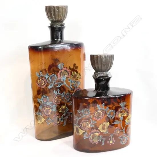 TWO VINTAGE SHOP DISPLAY BOTTLES, HEIGHTS 350 & 455MM