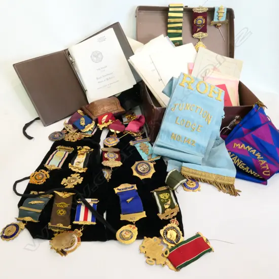 COLLECTION OF ASST. MEDALS IN SMALL SUITCASE 18980