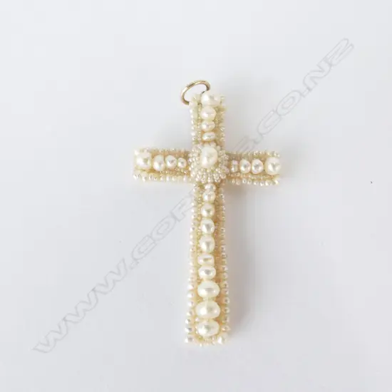 19THC PEARL WORK AND MOP CROSS