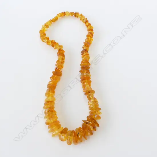 BALTIC AMBER NECKLACE
