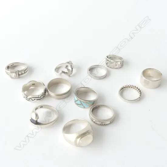 TWELVE ASSORTED S/SILVER RINGS, TOTAL WEIGHT 55GM