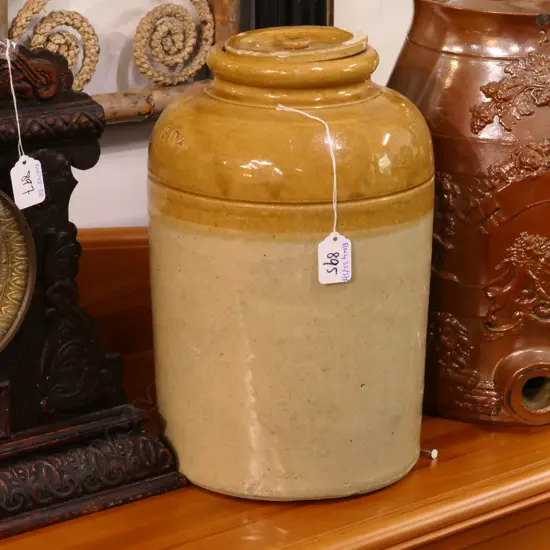 VINTAGE CERAMIC CROCK