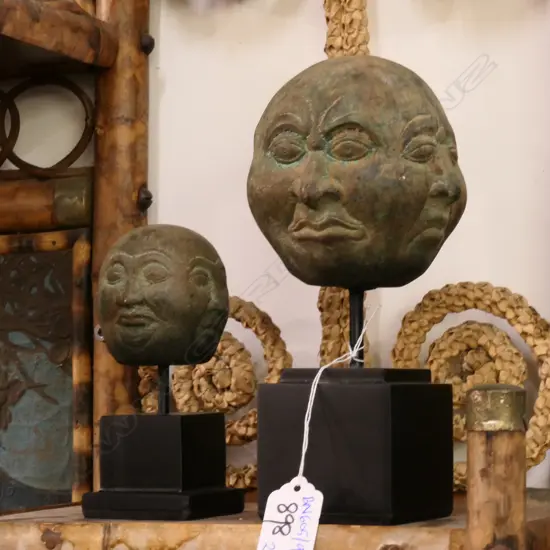 2 4-FACED HEADS ON STANDS 190MM H