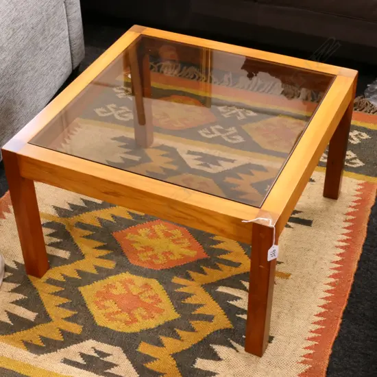 SMALL RIMU GLASS TOPPED COFFEE TABLE W. 610MM