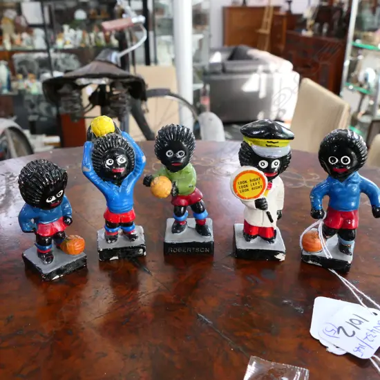 5 ROBINSONS MARMALADE GOLLIWOG FIGURINES