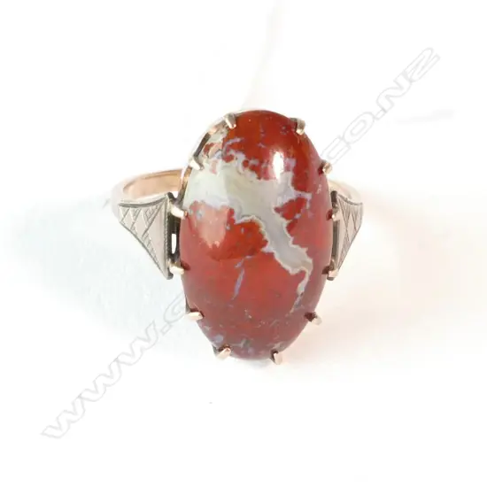 9CT ROSE & WHITE GOLD JASPER RING ART DECO 3.2GMS