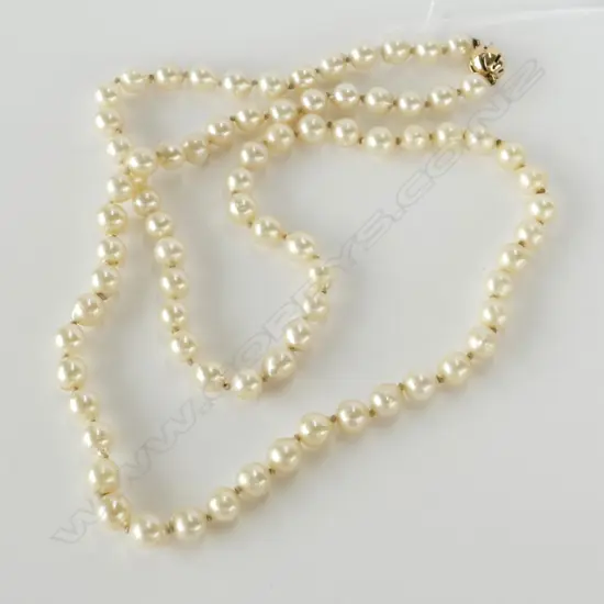 AKOYA CULTURED PEARL NECKLACE 9CT GOLD CLASP VAL.$2100.00