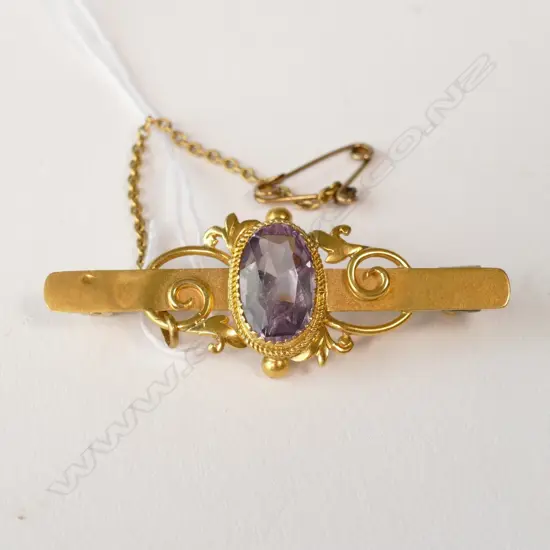 EDWARDIAN 9CT GOLD & AMETHYST BROOCH