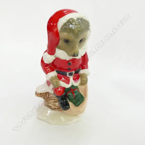WADE "SANTA HEDGEHOG, THE FOREST DEEP SERIES", H.125MM,BOXED