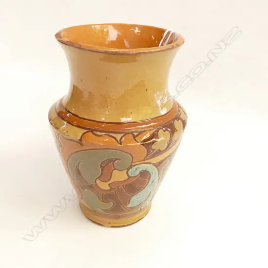 ARTS & CRAFTS Lauder Barum VASE 1892