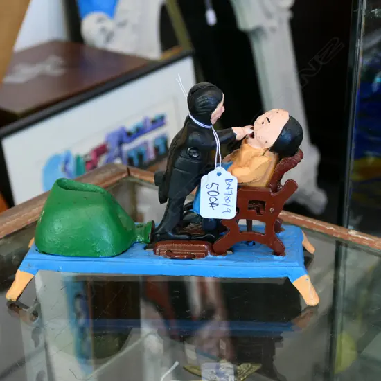 REPRODUCTION CAST IRON DENTIST PULLING TOOTH MONEY BOX 220MM L