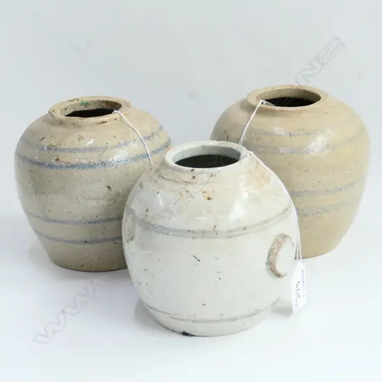 3 VINTAGE CHINESE GINGER JARS