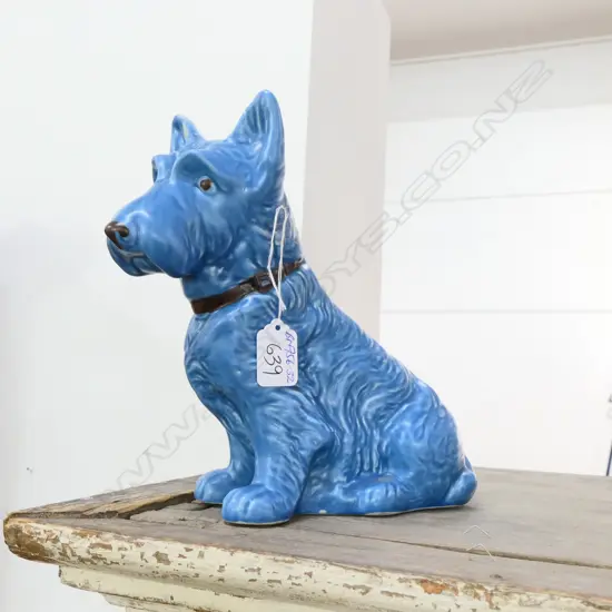 MED.LGE SYLVAC SCOTTY DOG BLUE Rd.No.778504...