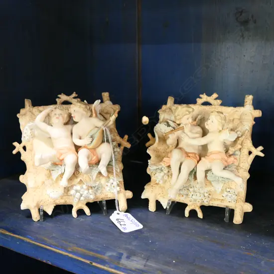 PR LATE 19TH EARLY 20TH CENT WALL PLAQUES OF MUSICAL ANGELS 160MM H