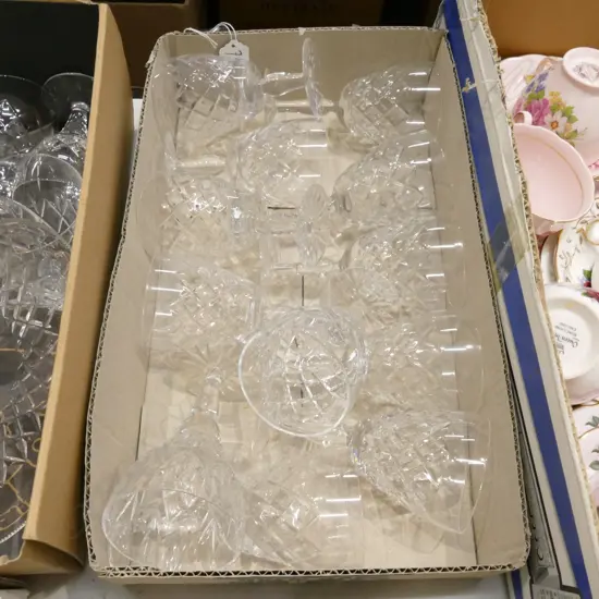 BOX LOT CRYSTAL WINE GLASSES 