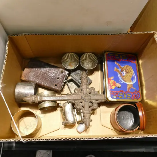 LOT ASST INCL. CRUCIFIX / EP / PEN KNIVES / LEATHER CASE IMPRESSED W TIKI