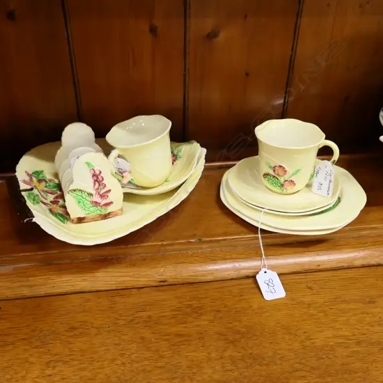 LOT ASSORTED CARLTON WARE