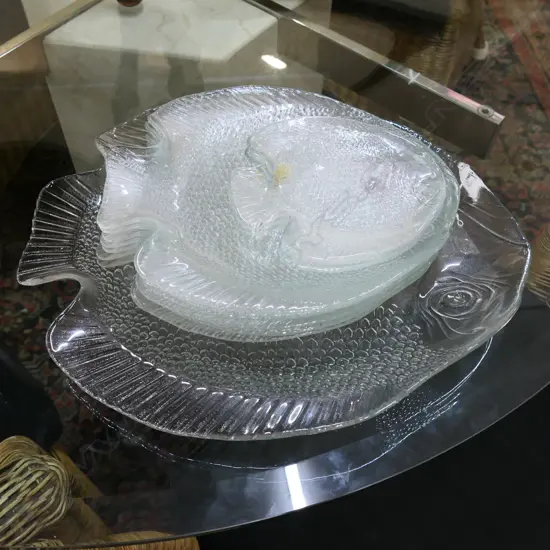 11X VINTAGE FRENCH GLASS FISH DISH SET 
