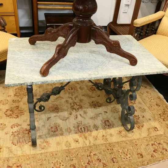 IRON BASED TABLE WITH MARBLE TOP