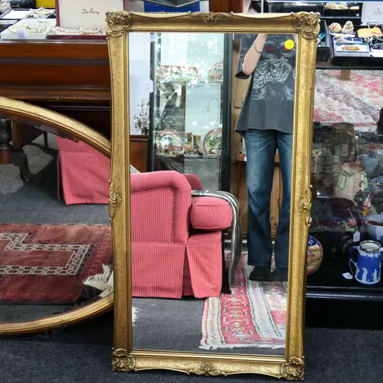 RECTANGULAR GILT FRAMED MIRROR