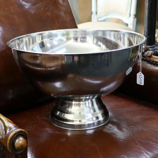 POLISHED STEEL CHAMPAGNE BUCKET 400MM DIA