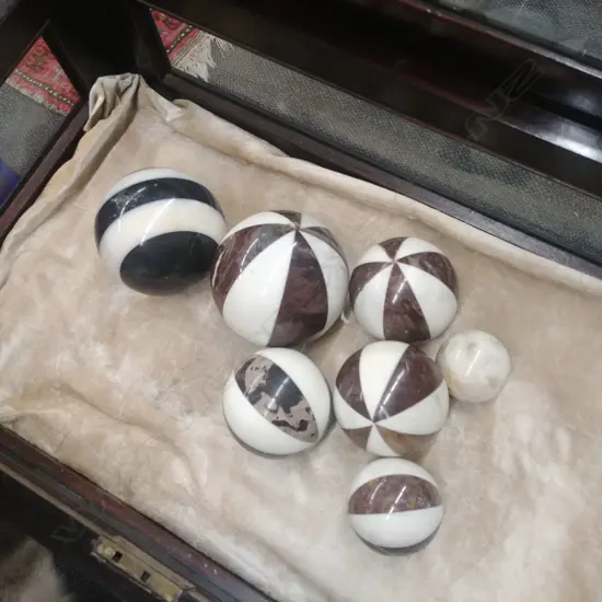 7 MARBLE SPHERES/BOWLS