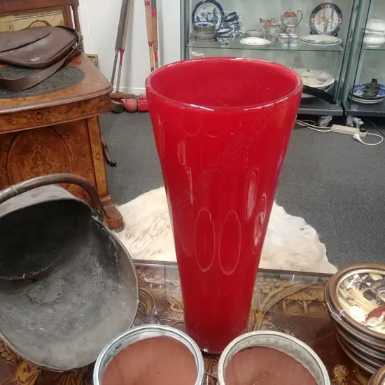 LARGE ART GLASS VASE